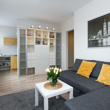 Sunny 1 Room Apartment With The View Over Cracow Красков Екстериор снимка