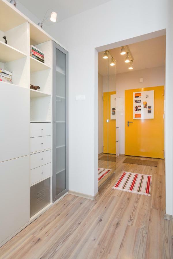 Sunny 1 Room Apartment With The View Over Cracow Красков Екстериор снимка